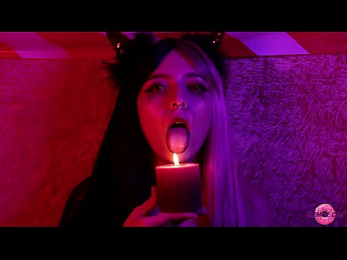 ❤️ Strastveno pušenje od seksi sukubusa s ispunjenim ustima ❤❌ Seks video kod nas ☑
